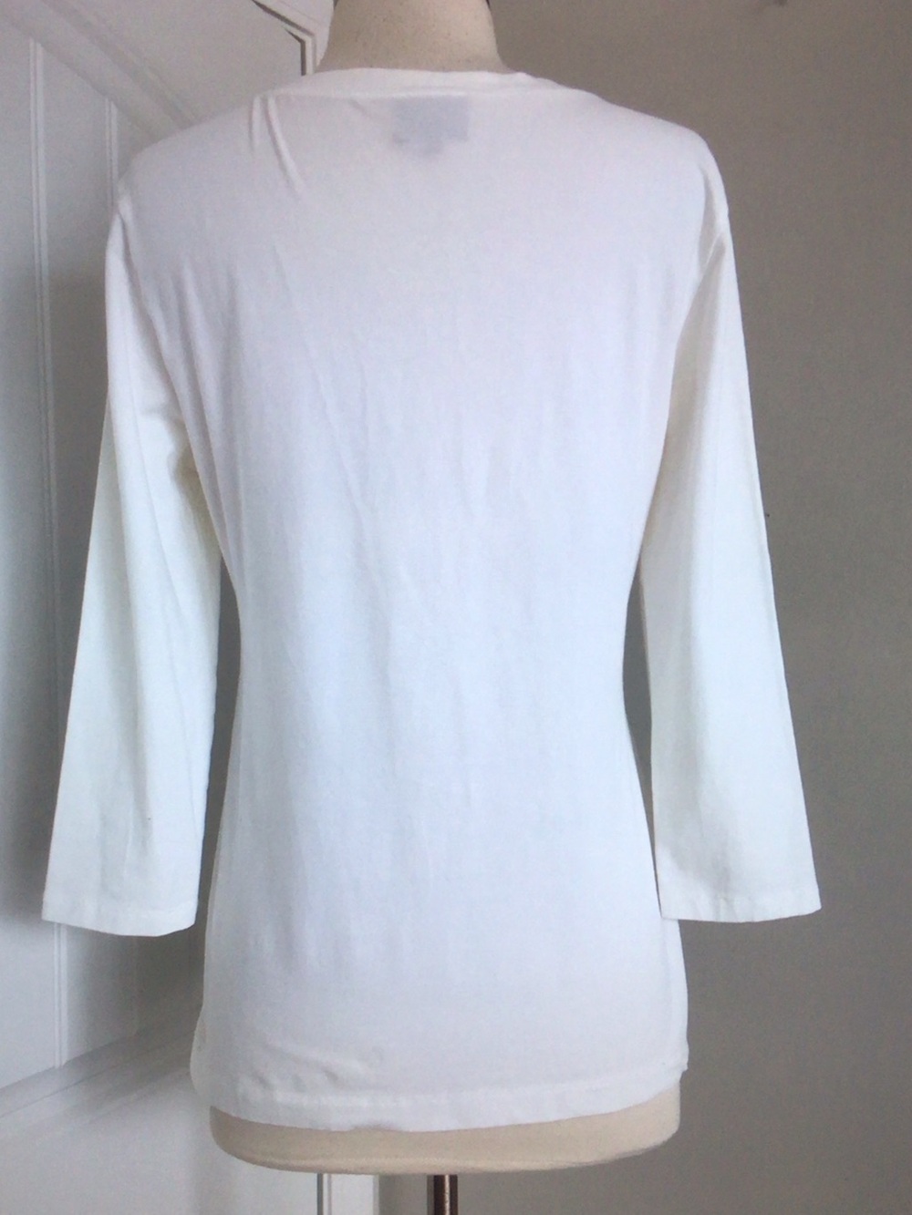 Just Cavalli White Long Sleeve V-Neck Graphic Tee with Red and Brown Print - Picture 2 of 5